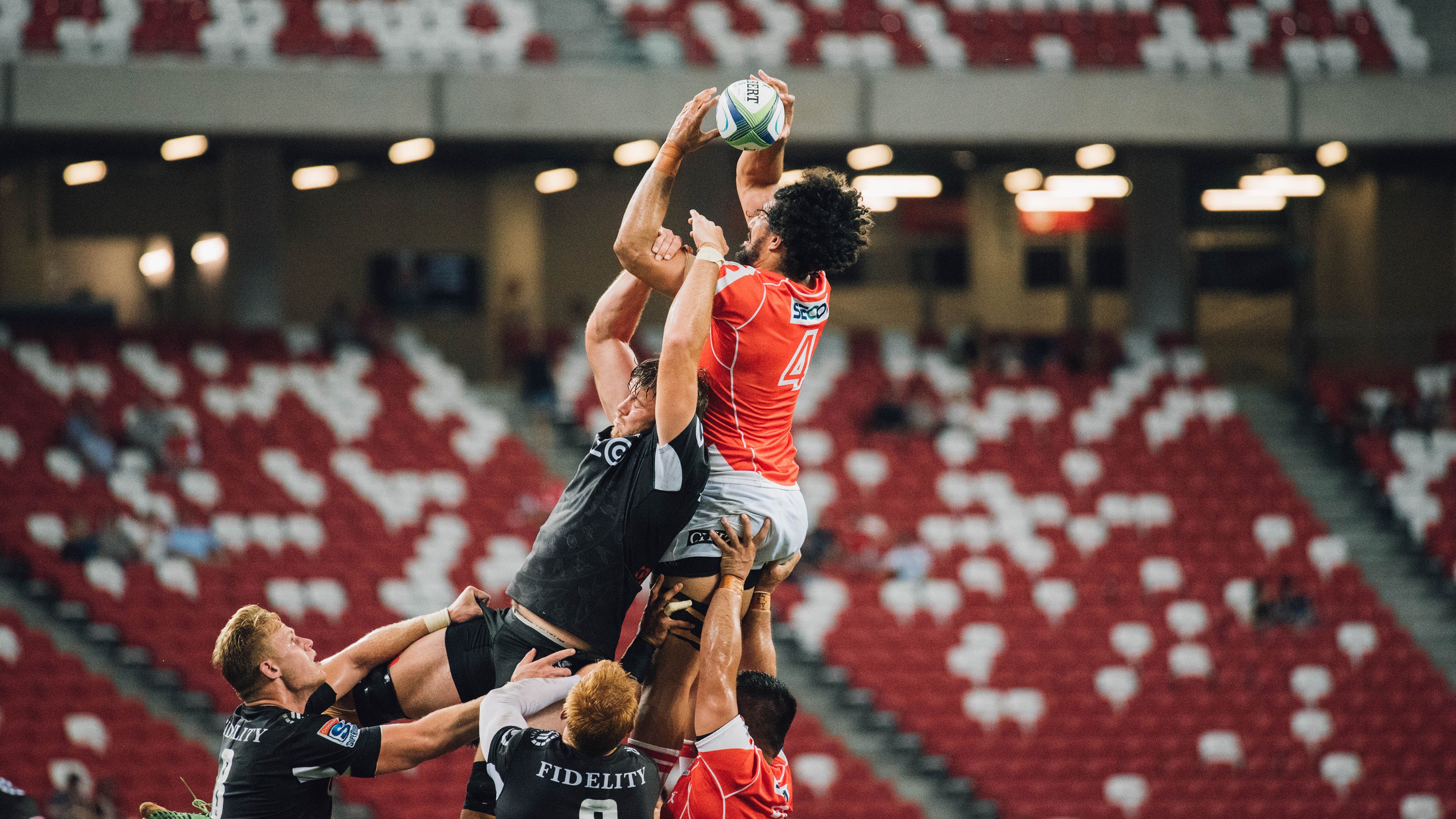 青少年电竞职业路径多样化，丰富未来就业空间，电竞业对青少年的影响